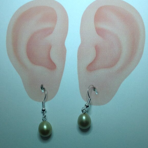 4 Pairs a Set of Multi Color Freshwater Drop Pearl Earrings - Picture 2 of 9